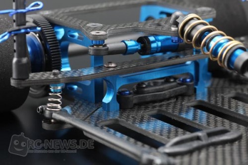 Einige neue Teile am RC12R5