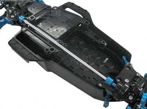 Alu-Mittelwelle im Tamiya TA02 eingebaut