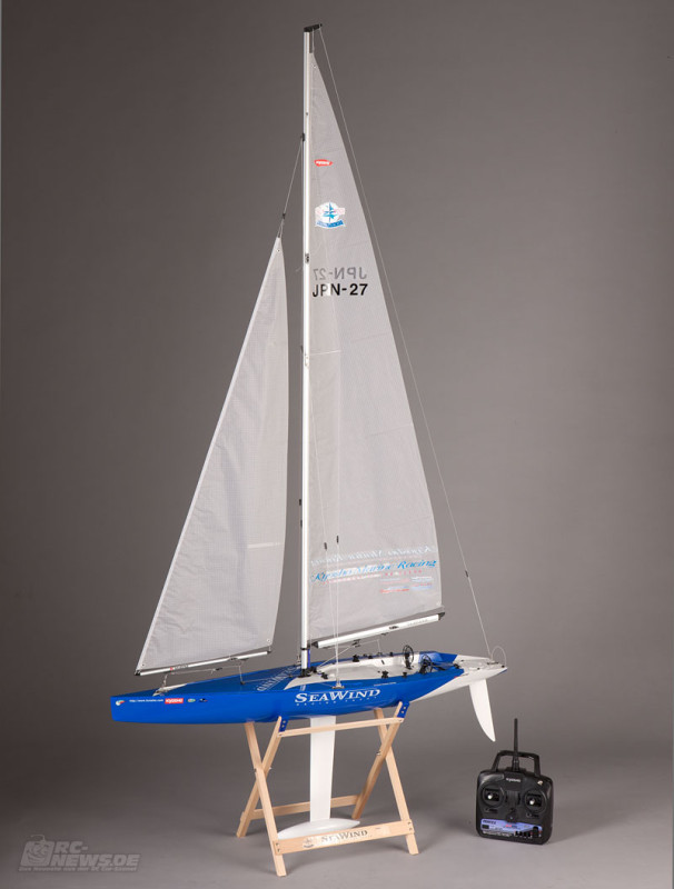 Kyosho-Seawind-Segelboot-1