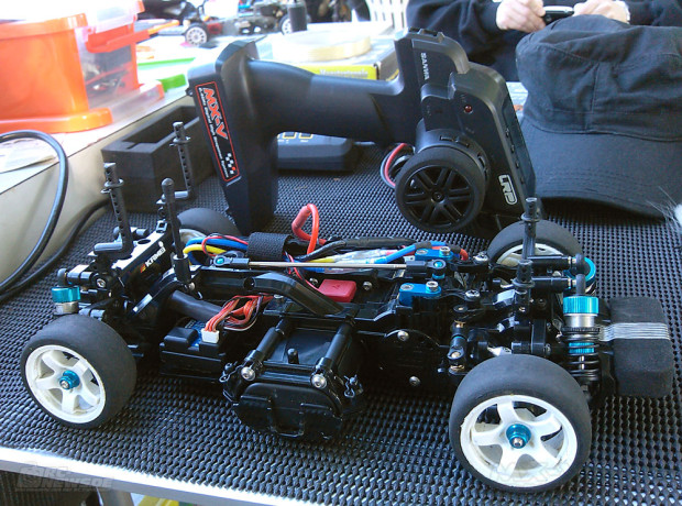 testbericht-sanwa-mx-v-2-4ghz-fernsteuerung-14