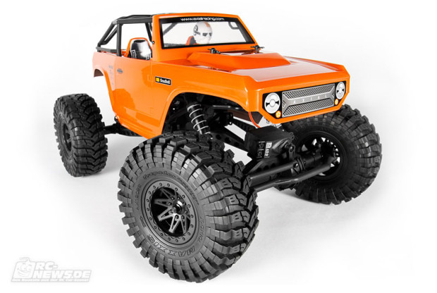 Axial-AX10-Deadbolt-RTR-Crawler-1