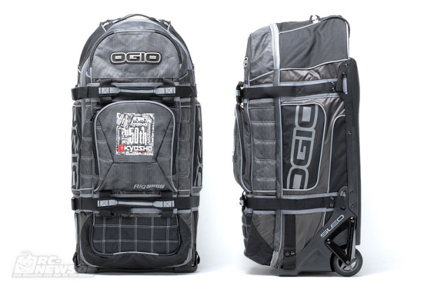 Kyosho-Transporttasche-von-Ogio-zum-50-Jubilaeum-1