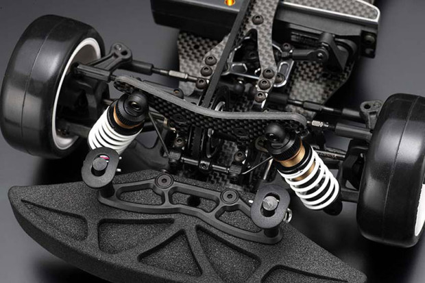 Yokomo-BD7-2014-Black-Series-4