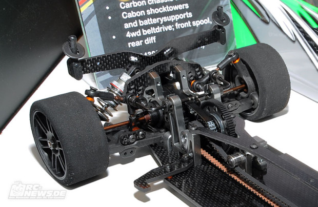 Spielwarenmesse-2014-Serpent-747e-200mm-Onroad-Chassis-2