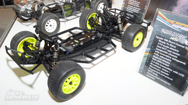 Spielwarenmesse-2014-Serpent-Spyder-SRX2-2WD-Short-Course-Truck-2