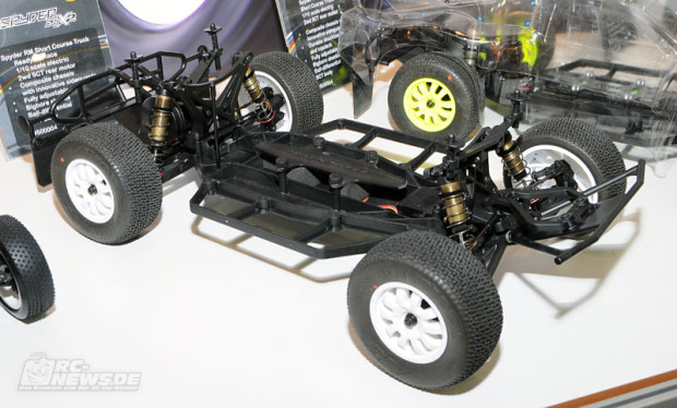 Spielwarenmesse-2014-Serpent-Spyder-SRX2-2WD-Short-Course-Truck-5