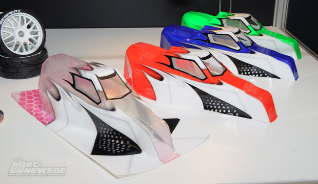 Spielwarenmesse-2014-Serpent-Spyder-SRX2-MID-4