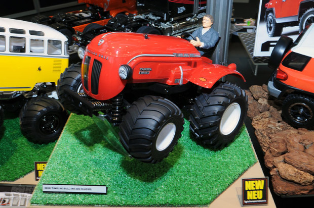 Spielwarenmesse-2014-Tamiya-Tumbling-Bull-Wheelie-WR-02G-1