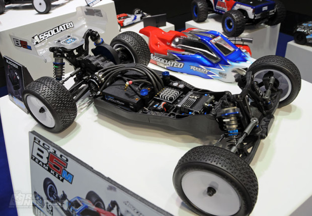 Spielwarenmesse-2014-Team-Associated-B5-B5M-1