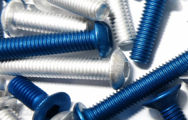 Aluminium-Schrauben-und--Muttern-von-Leichteschrauben-de-2