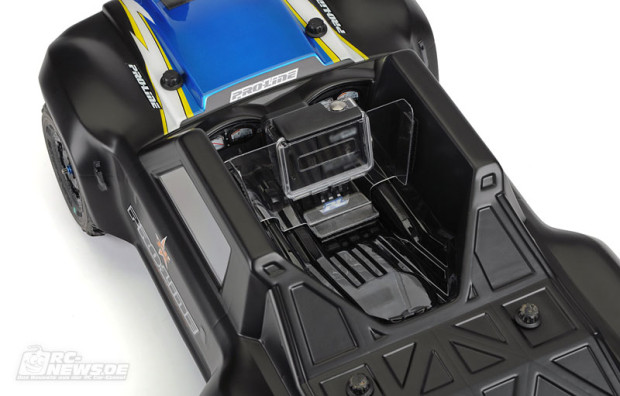 Pro-Line-BlockBuster-FPV-Actioncam-Karosserie-3426-2