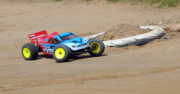 Testbericht-Kyosho-Ultima-RT6-Stadium-Truck-2