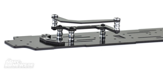 PSM-Shorty-Chassis-Kohlefaser-Yokomo-BMAX4-III-2