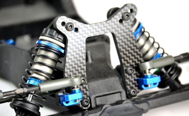 Exotek-Racing-Kohlefaser-Daempferbruecken-B5-B5M-2