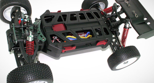 Thunder-Tiger-EB4-G3-1-8-Brushless-Buggy-2