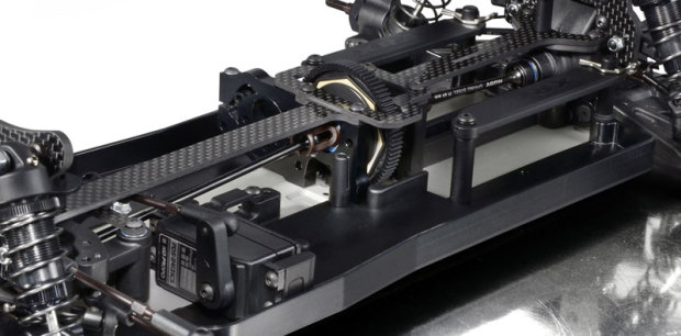 XRAY-XB4-15-1-10-4WD-Wettbewerbsbuggy-3