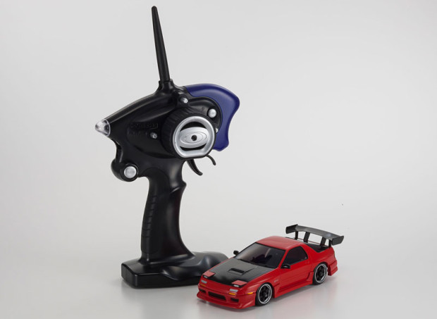 Kyosho-Mini-Z-AWD-Nissan-Silvia-S15-Mazda-RX-7-FC3S-4