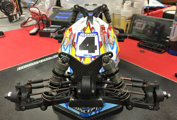 Serpent-Spyder-SRX4-4WD-Buggy-Billy-Easton-6