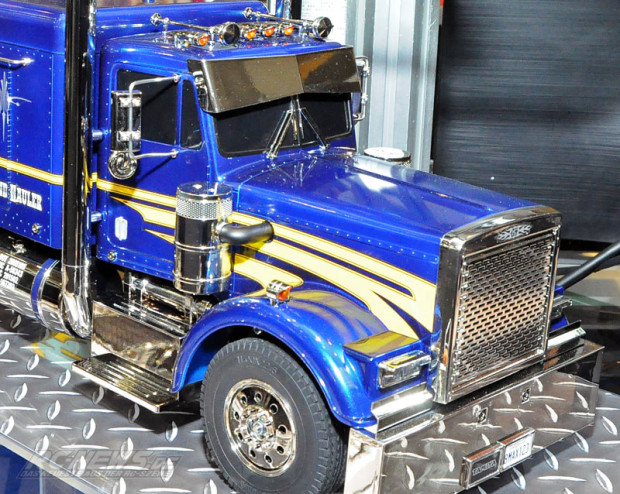 Spielwarenmesse-2015-Tamiya-1-14-Grand-Hauler-Customized-3