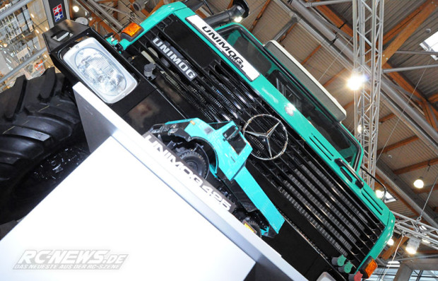 Spielwarenmesse-2015-Tamiya-Mercedes-Benz-Unimog-425-CC-01-3