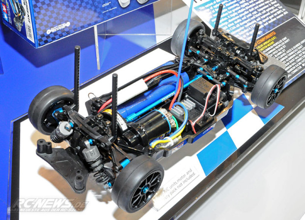 Spielwarenmesse-2015-Tamiya-TT-02R-Chassis-Kit-2