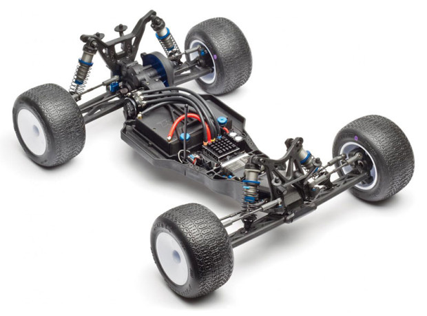 Team-Associated-T5M-Team-Kit-Stadium-Truck-03
