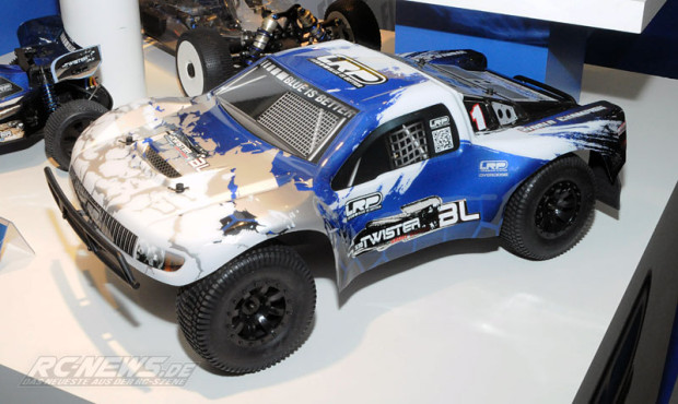 Spielwarenmesse-2015-LRP-S10-Twister-2-SC-Buggy-Brushless-1
