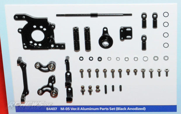 Spielwarenmesse-2015-Tamiya-M-05-Ver-II-Aluminium-Parts-Set-Big-Bore-Daempfer-2