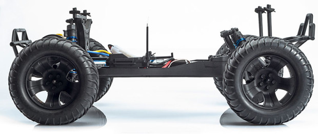 LRP-S10-Twister-2-Monster-Truck-Limited-Edition-4