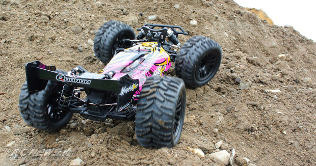 Test-Quanum-Vandal-XL-4WD-Buggy-17