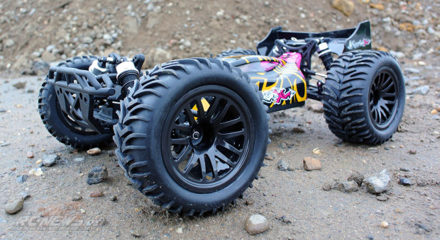 Test-Quanum-Vandal-XL-4WD-Buggy-18